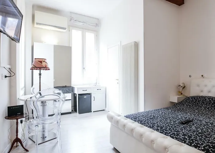 Myrtha Bb בולוניה